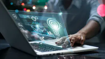 Comercial e Marketing Comercial e Marketing